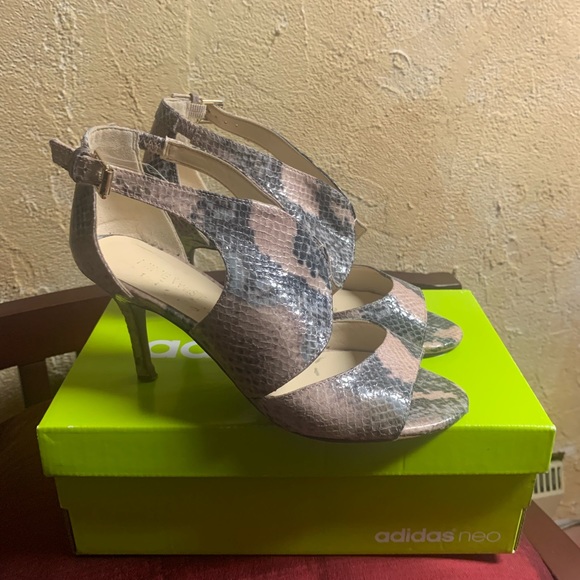 Nine West Sandals - Picture 2 of 3